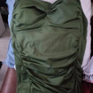 Elegant Green Strapless Swimsuit